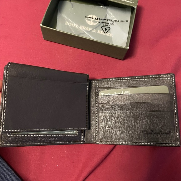 Timberland Leather Wallet - Picture 2 of 9